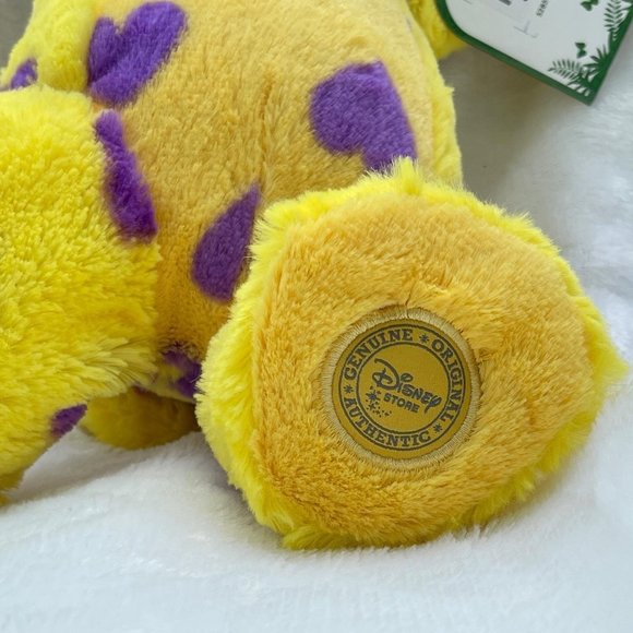 Disney Store It’s A Small World Jaguar Plush - Picture 7 of 9